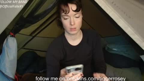 Snapshot of tiggerrosey chatting on March 12, 6:58 pm All my Links online show from March 12, 6:58 pm