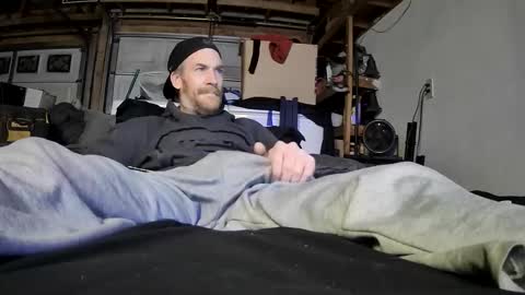 Snapshot of tiggity19 chatting on April 15, 7:15 am Tiggity23 come stroke my 9 cock with ne online show from April 15, 7:15 am