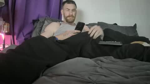 Snapshot of tiggity19 chatting on May 13, 10:01 am Tiggity23 come stroke my 9 cock with ne online show from May 13, 10:01 am