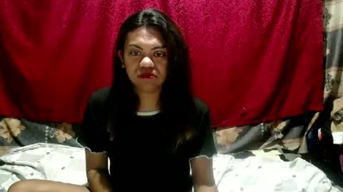 Snapshot of tight_christine chatting on January 8, 2:35 am tight_christine online show from January 8, 2:35 am