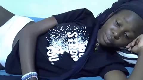 Snapshot of tight_pussie chatting on April 20, 1:47 pm tight_pussie online show from April 20, 1:47 pm