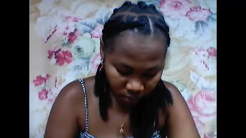 Snapshot of tiibavyy chatting on March 19, 7:29 pm tiibavyy online show from March 19, 7:29 pm