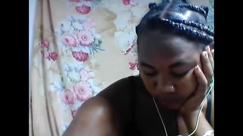 Snapshot of tiibavyy chatting on March 27, 8:26 am tiibavyy online show from March 27, 8:26 am