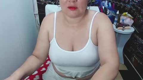 Snapshot of tila_nastyy chatting on March 18, 1:31 am Tila online show from March 18, 1:31 am