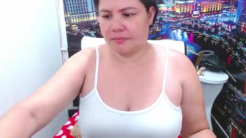 Snapshot of tila_nastyy chatting on March 28, 6:18 pm Tila online show from March 28, 6:18 pm