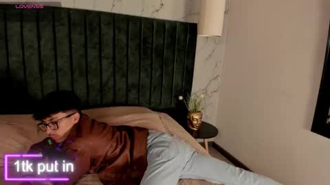 Tim Fox online show from November 10, 11:53 am