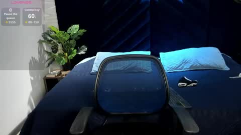 Tim Fox online show from May 17, 7:43 pm
