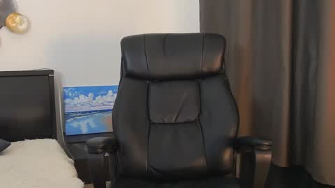 ask me online show from January 18, 8:41 am