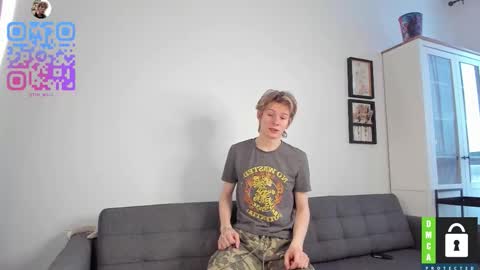 Snapshot of tim_milll chatting on February 18, 6:42 am Tim online show from February 18, 6:42 am