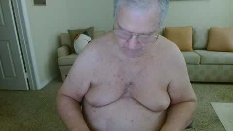 Snapshot of timealone12000 chatting on February 9, 8:35 pm Tony online show from February 9, 8:35 pm