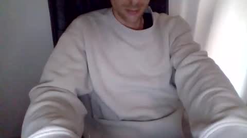 Snapshot of timehole chatting on April 27, 7:28 am timehole online show from April 27, 7:28 am