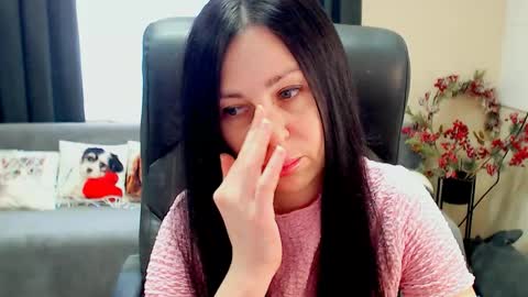 Luisa online show from May 18, 8:42 am