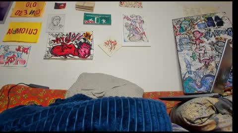 Snapshot of timewith_sebas chatting on April 7, 11:37 pm salem online show from April 7, 11:37 pm