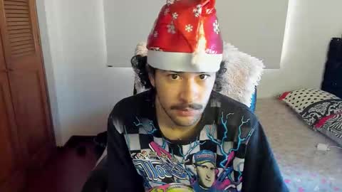 Snapshot of timgreen420 chatting on December 22, 6:05 pm timgreen420 online show from December 22, 6:05 pm