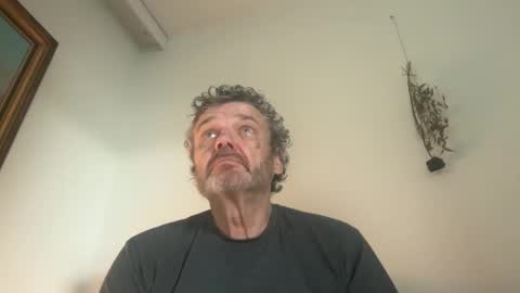Snapshot of timo2023fi chatting on April 25, 9:56 am timo2023fi online show from April 25, 9:56 am