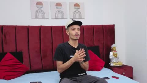 Snapshot of timothe_evans chatting on October 6, 8:50 pm Evans online show from October 6, 8:50 pm