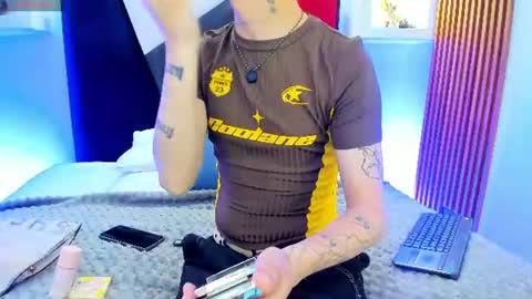 Timothy 21 years old online show from July 2, 8:15 pm