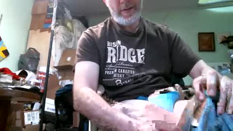 Snapshot of timrockhardx chatting on February 18, 9:55 pm timrockhardx online show from February 18, 9:55 pm