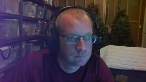 timtimmyyyy online show from September 10, 7:08 am