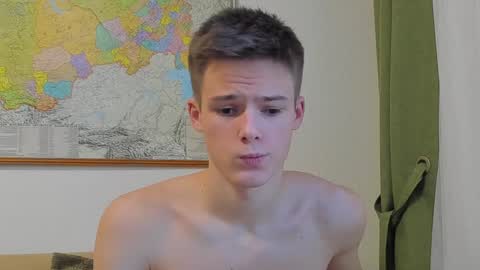 Snapshot of timytwinkboy chatting on December 4, 12:36 pm Tim online show from December 4, 12:36 pm