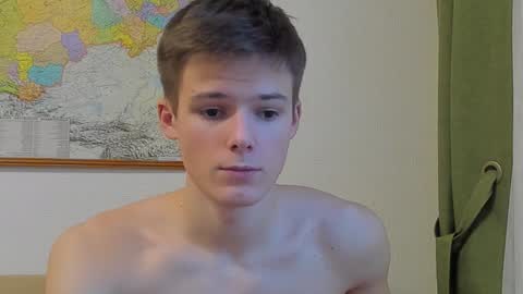 Snapshot of timytwinkboy chatting on December 23, 10:42 am Tim online show from December 23, 10:42 am