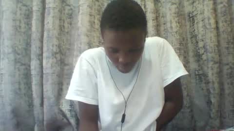 Snapshot of tina2030 chatting on September 23, 9:56 am christine online show from September 23, 9:56 am