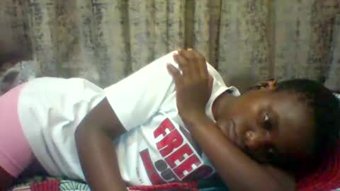 Snapshot of tina2030 chatting on September 27, 10:59 pm christine online show from September 27, 10:59 pm