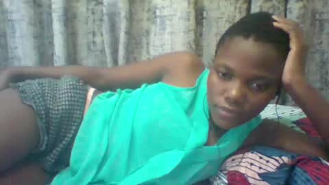 Snapshot of tina2030 chatting on October 1, 1:06 pm christine online show from October 1, 1:06 pm