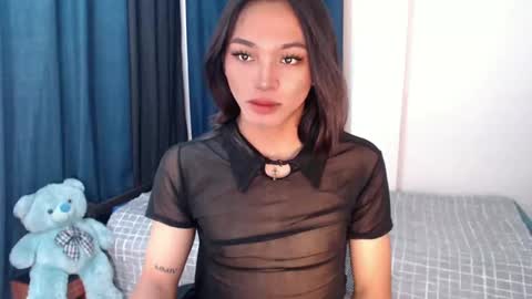 Tina online show from December 6, 8:15 am