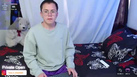 Tina N Charlie online show from September 20, 1:23 pm