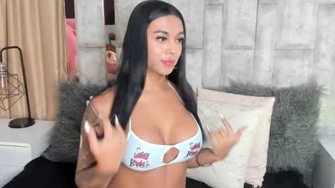 Snapshot of tina_noa chatting on September 22, 11:45 am Tina noa online show from September 22, 11:45 am