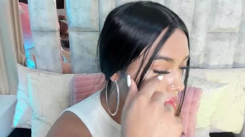 Snapshot of tina_noa chatting on September 26, 12:42 pm Tina noa online show from September 26, 12:42 pm