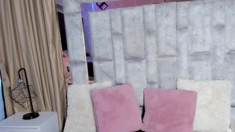 Snapshot of tina_noa chatting on October 21, 11:44 am Tina noa online show from October 21, 11:44 am