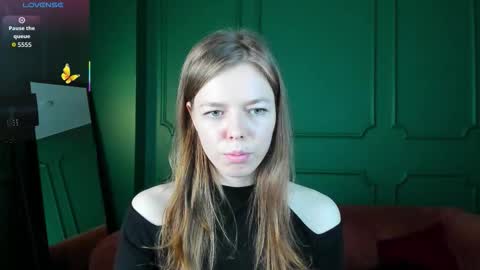 Snapshot of tina_tayllor__ chatting on March 6, 9:33 pm tina_tayllor__ online show from March 6, 9:33 pm