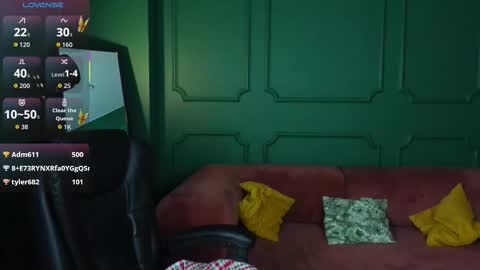 Snapshot of tina_tayllor__ chatting on March 11, 1:44 am tina_tayllor__ online show from March 11, 1:44 am