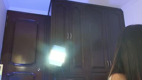 Snapshot of tina_wild_ chatting on November 22, 1:37 am Tina Wild online show from November 22, 1:37 am