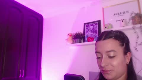 Tina Wild online show from May 17, 12:41 am