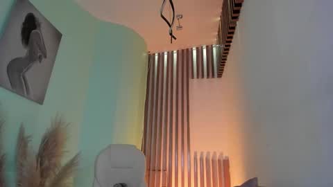 Tina  online show from November 23, 4:45 am