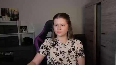 Snapshot of tinaangelll chatting on September 10, 5:24 pm Tina Angel online show from September 10, 5:24 pm