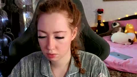 Tina online show from February 20, 4:31 am