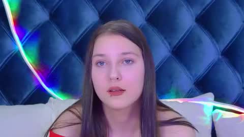 TinaBurton online show from November 19, 4:40 pm