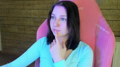 TinaBurton online show from February 4, 4:13 pm