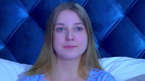 TinaBurton online show from March 5, 4:47 pm