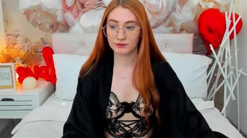 Tina online show from March 12, 1:39 pm