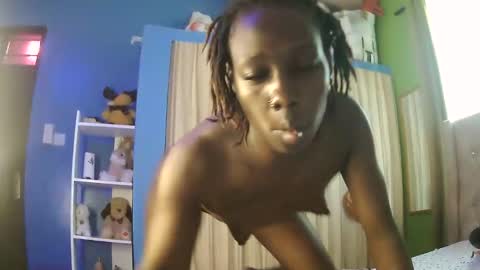 Snapshot of tinashe_1 chatting on September 14, 12:04 pm CNN online show from September 14, 12:04 pm