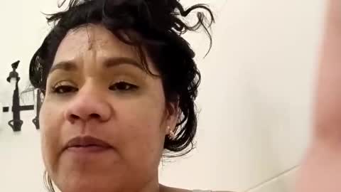 Snapshot of tinaturnup87369 chatting on February 16, 8:32 am tinaturnup87369 online show from February 16, 8:32 am