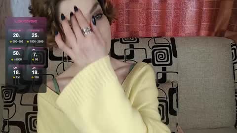 Snapshot of tinawincee chatting on April 11, 7:45 am Tina online show from April 11, 7:45 am