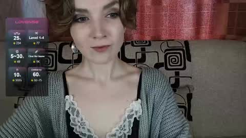 Snapshot of tinawincee chatting on May 2, 5:01 am Tina online show from May 2, 5:01 am