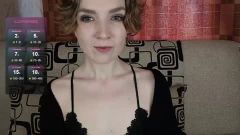 Snapshot of tinawincee chatting on May 3, 4:51 am Tina online show from May 3, 4:51 am
