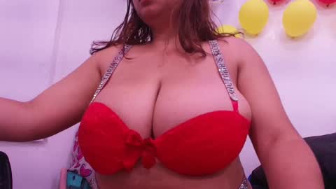 tinkerbell online show from September 30, 7:30 pm